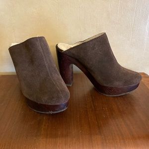 Lucky Brand dark brown suede leather Mules size 6